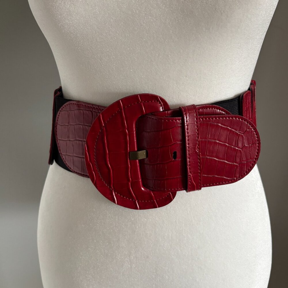 Y2K Cherry Red Faux Croc Panelled Stretchy Belt